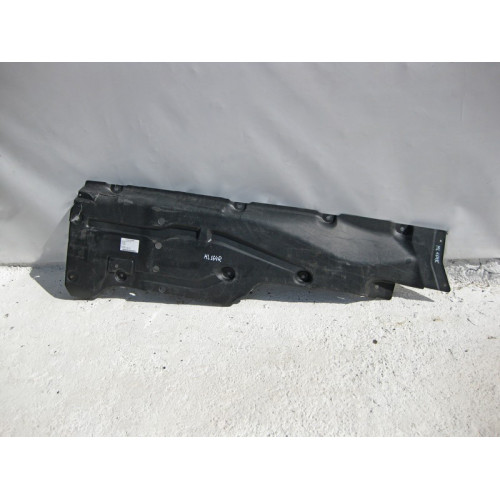 Mercedes-Benz A1646190438 Защита днища боковая правая ML W164 GL X164