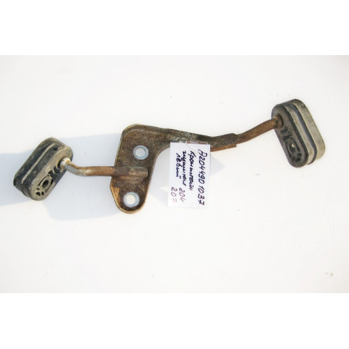 Mercedes-Benz A2044901037 Silencer bracket left C-Class W204