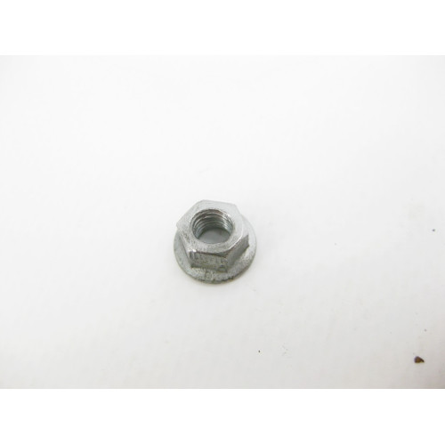 Mercedes-Benz N913023005002 Гайка крепёжной скобы