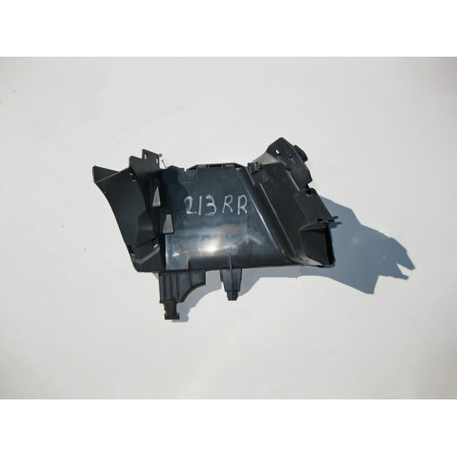 Mercedes-Benz A2135460400 Кабельный канал правый из салона в багажник E-Class W213