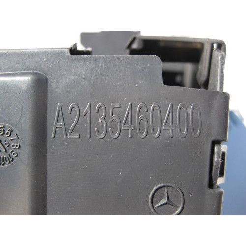 Mercedes-Benz A2135460400 Кабельный канал правый из салона в багажник E-Class W213