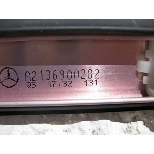 Mercedes-Benz A2136900282 Молдинг - водоотвод крыши правый E-Class W213