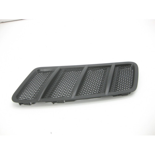 Mercedes-Benz A1668800105 Новая решётка капота левая ML W166 GLE C292 GL GLS X166