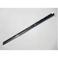 A1646904762 Уплотнительная нижняя резинка передней левой двери ML X164 GL