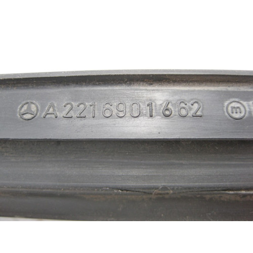Mercedes-Benz A2216901662 Уплотнительная резинка внизу задней правой двери S-Class W221 long