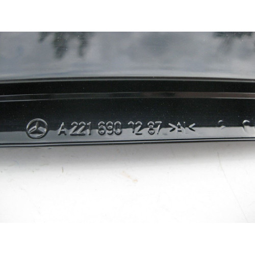 Mercedes-Benz A2216901287 Вертикальная накладка стекла передней правой двери S-Class W221