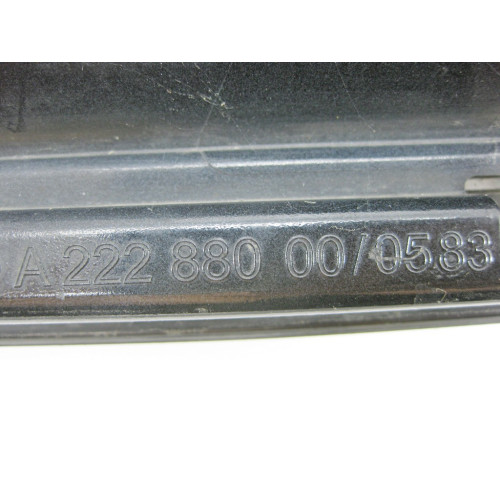 Mercedes-Benz A2228800083 Дефектная решётка радиатора S-Class W222