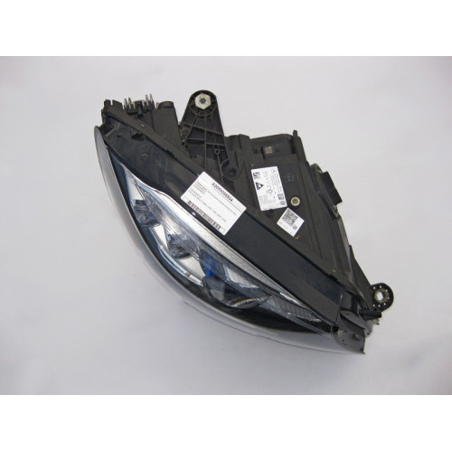 Mercedes-Benz A2059066504 Правая фара светодиодная динамическая C-Class W205 рестайл