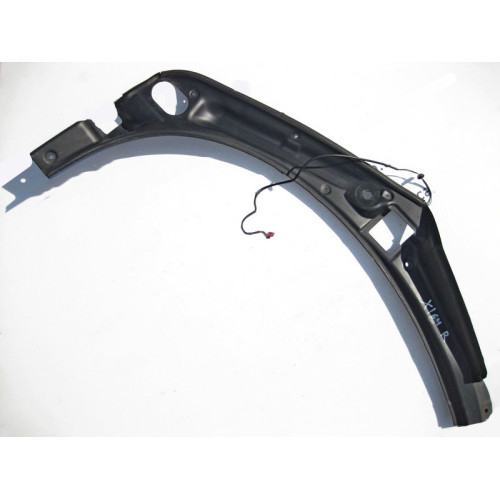 Mercedes-Benz A1646930433 Накладка проёма багажника правая GL X164