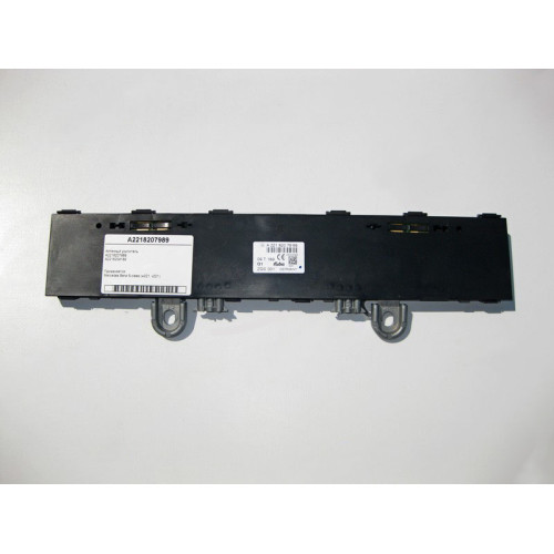 Mercedes-Benz A2218207989 Антенный усилитель S-Class W221