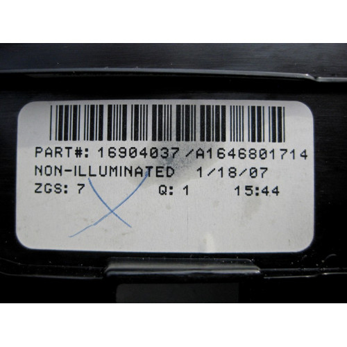 Mercedes-Benz A1646801714 9051 Консоль центральных подстаканников ML W164 GL X164