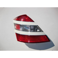 A2218200366 Фонарь задний левый S-Class W221 USA до рестайл