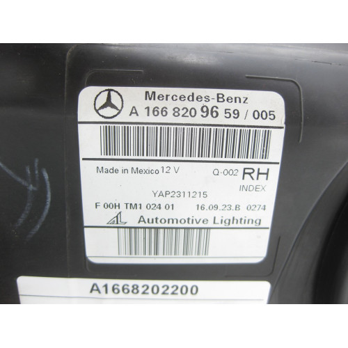 Mercedes-Benz A1668202200 Правая фара галоген USA GL/GLS X166