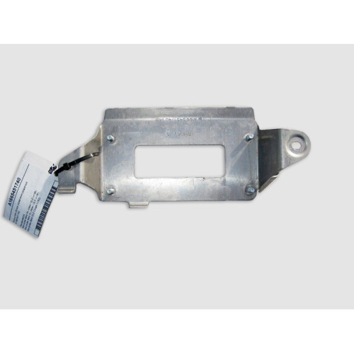 Mercedes-Benz A1665451740 Кронштейн блока управления раздаткой ML W166 GL X166