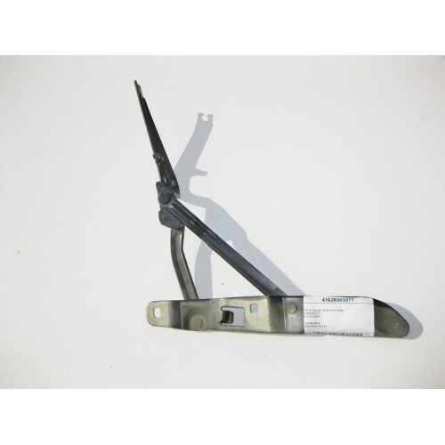 BMW 41628203277 Петля крышки багажника левая BMW 5-series E39