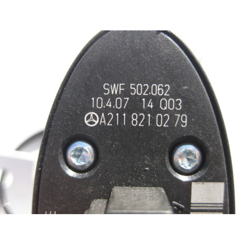 Mercedes-Benz A2118210279 7C45 Кнопка открытия багажника на водительской двери E-Class W211