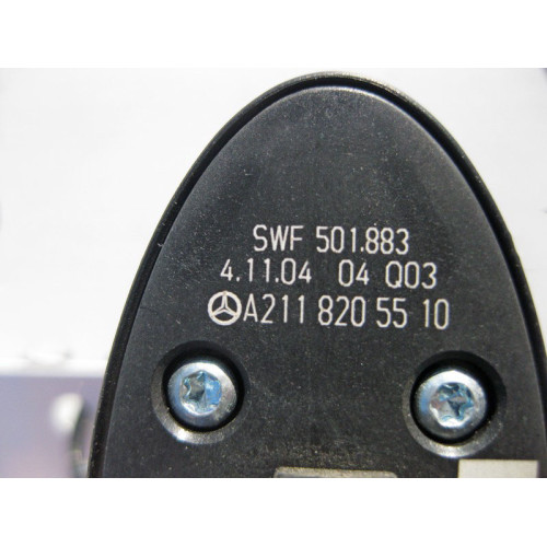 Mercedes-Benz A2118205510 7C45 Кнопка открытия багажника на водительской двери E-Class W211