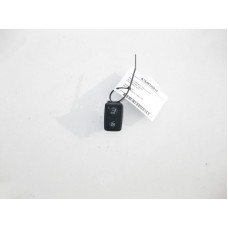 A1648706810 Кнопка управления левой спинкой третьего ряда сидений GL X164