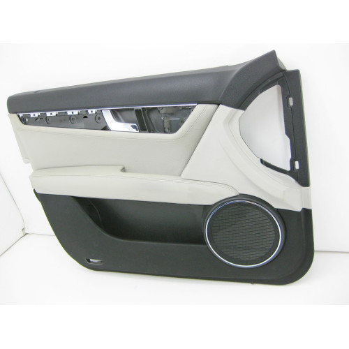 Mercedes-Benz A2047209062 7H23 Передняя левая черно - серая дверная карта C-Class W204