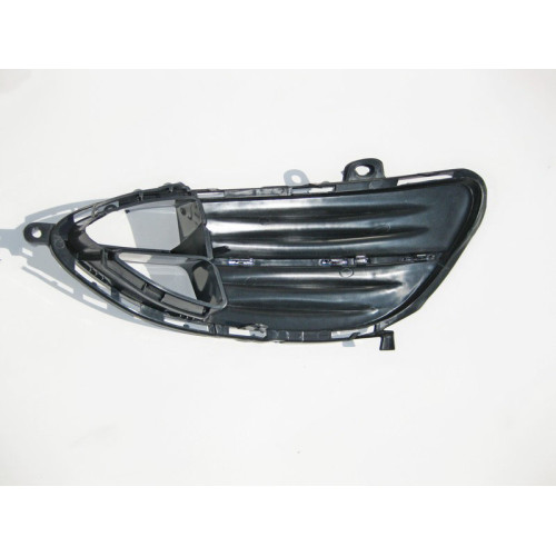 Mercedes-Benz A2128852122 Новая левая решётка в бампер E-Class W212 elegance рестайл