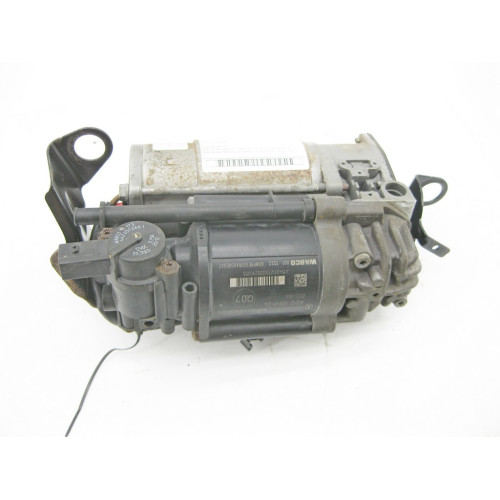 Mercedes-Benz A2123200104 Компрессор пневмоподвески E-Class W212 CLS C218