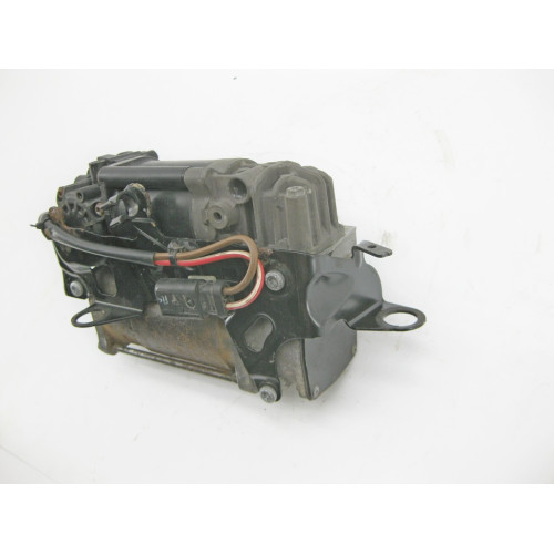 Mercedes-Benz A2123200104 Компрессор пневмоподвески E-Class W212 CLS C218