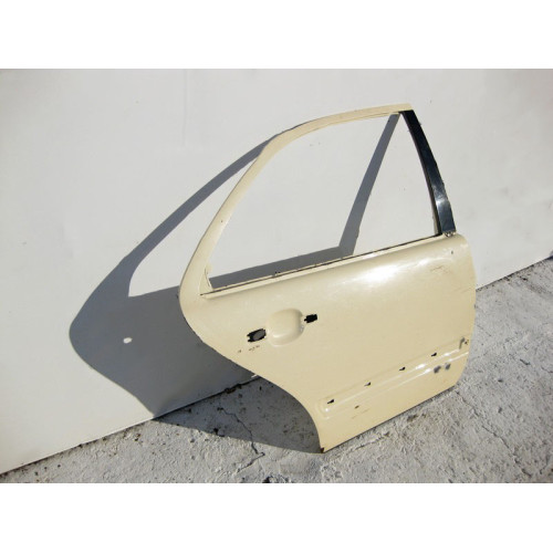 Mercedes-Benz A2107302405 Дверь задняя правая E-Class W210