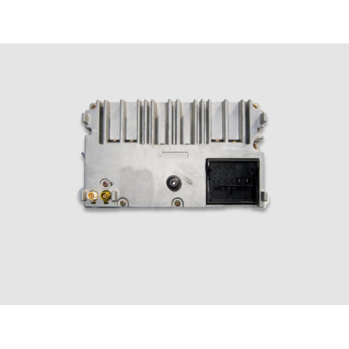 VAG 3B7035180C Магнитола под кассеты и CD VW Passat B5+