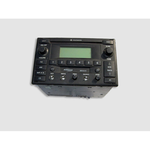VAG 3B7035180E Магнитола под кассеты и CD VW Passat B5+
