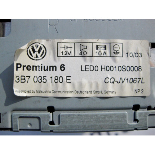 VAG 3B7035180E Магнитола под кассеты и CD VW Passat B5+