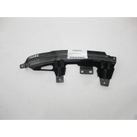 A1648102014 Trim bracket above rear right body window GL X164