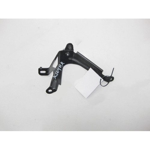 Mercedes-Benz A1648600814 Кронштейн карты багажника передний правый GL X164