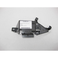 A1648601014 Кронштейн - держатель правой карты багажника GL X164
