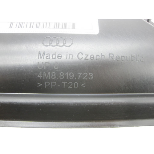 VAG 4M8819723 Torpedo air duct central
