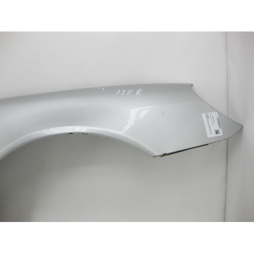 Mercedes-Benz A2208800418 Front right wing S-class long V220 S-class short W220