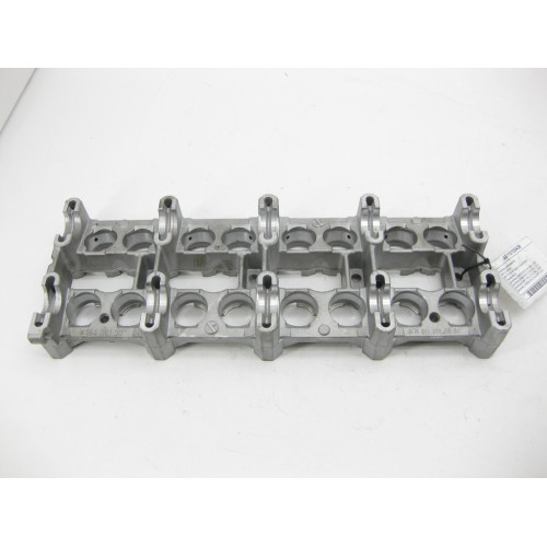 Mercedes-Benz A6110100436 R6110160504 Постель распредвалов двигателя OM628 OM646 OM611 OM629 E-class S211 E-class W211 GL X164 ML W164 C-class S203 C-class W203
