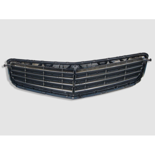 Mercedes-Benz A2048801283 Решётка радиатора C-Class W204