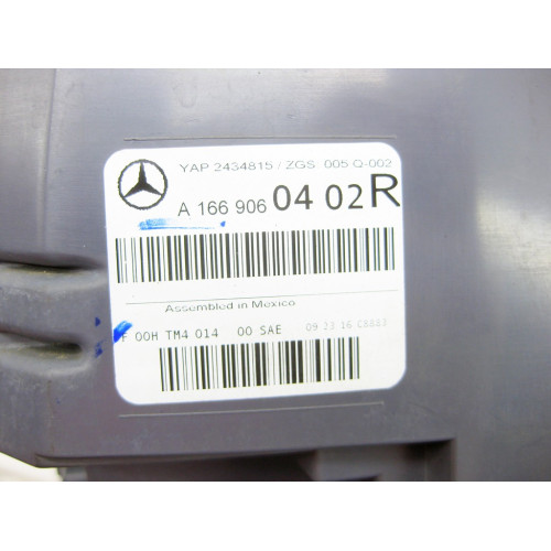 Mercedes-Benz A1669060402 Фонарь задний правый наружный USA GL/GLS X166