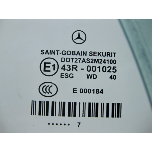 Mercedes-Benz A2117250210 43R-001025 Стекло передней правой двери зелёное Elegance E-Class W211