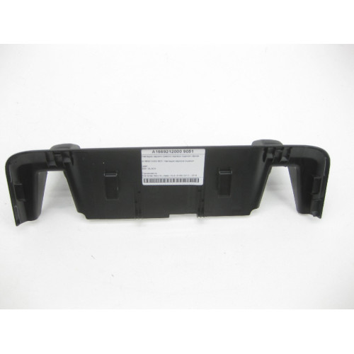 Mercedes-Benz A1669212000 9051 Накладка заднего правого каркаса сидения чёрная GL/GLS X166