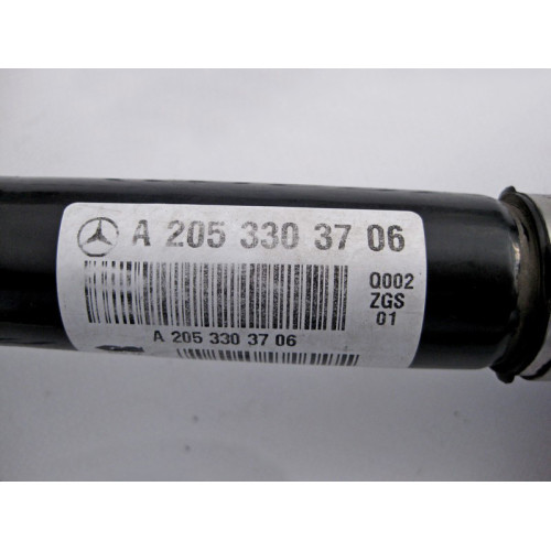Mercedes-Benz A2053305710 Полуось передняя правая C-Class W205 4matic