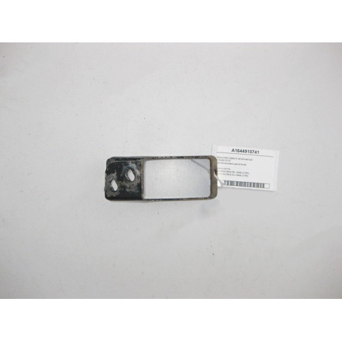 Mercedes-Benz A1644910741 Кронштейн правого катализатора ML W164 GL X164