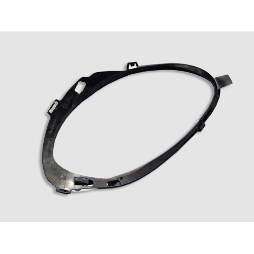 Mercedes-Benz A2518260191 Дефектная уплотнительная резинка левой фары, трещина R-Class W251