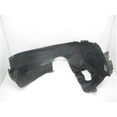 86812L1100 Front right fender liner (small crack at the front bottom)
