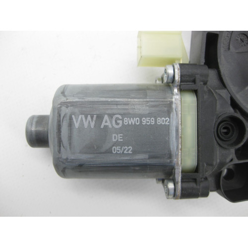 VAG 8W0959802 Эл.двигатель стеклоподъёмника левый