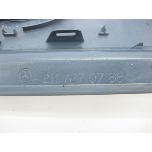 Mercedes-Benz A2117270788 5C56 Сетка динамика передней левой дверной карты синяя E-Class W211