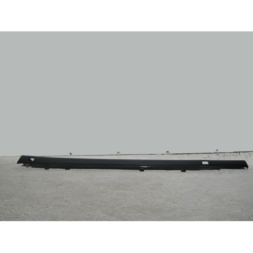 Mercedes-Benz 2206980154 Порог пластиковый левый S-Class W220