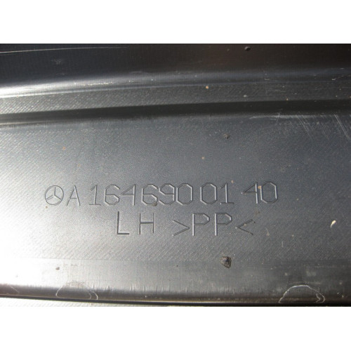 Mercedes-Benz A1646900140 Порог пластиковый левый с направляющими ML W164