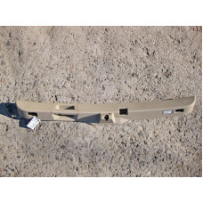 A1667400872 8N84 Накладка крышки багажника нижняя бежевая GL X166