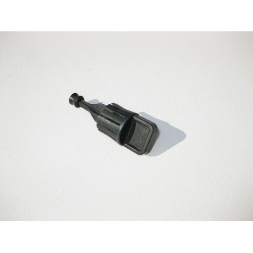 Mercedes-Benz A1370100335 Крышка трубки масляного щупа